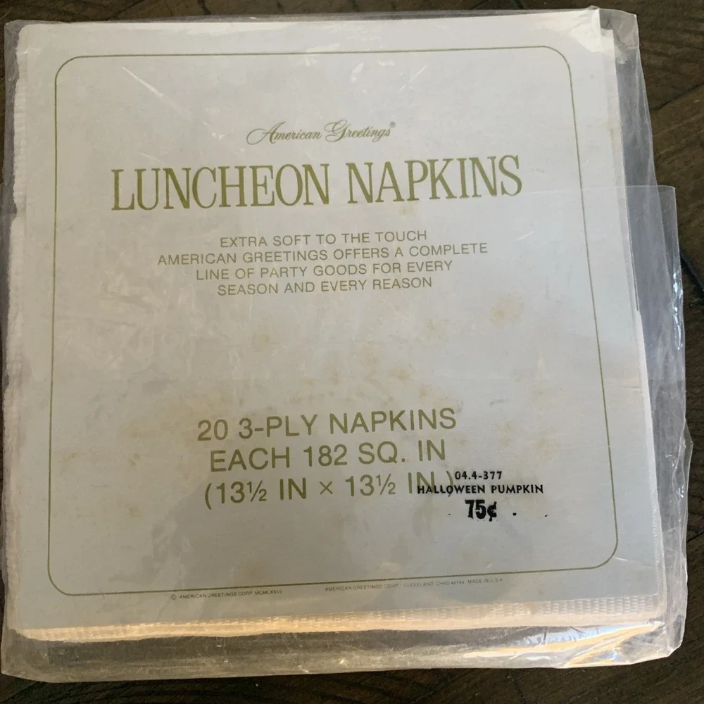 VTG 1980s Halloween Pumpkin Luncheon Napkins American Greetings Pumpkin 13.5